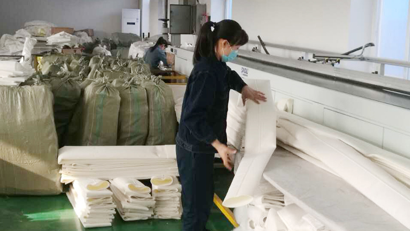 涤纶针刺毡热溶缝制滤袋